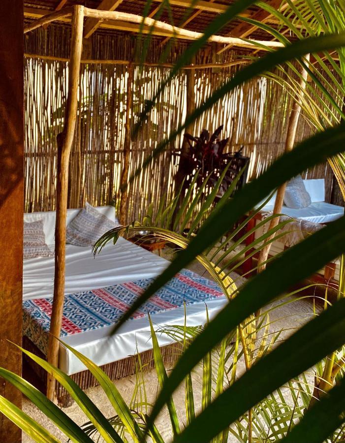 Отель La Boheme Boutique Glamping Генерал-Луна Экстерьер фото