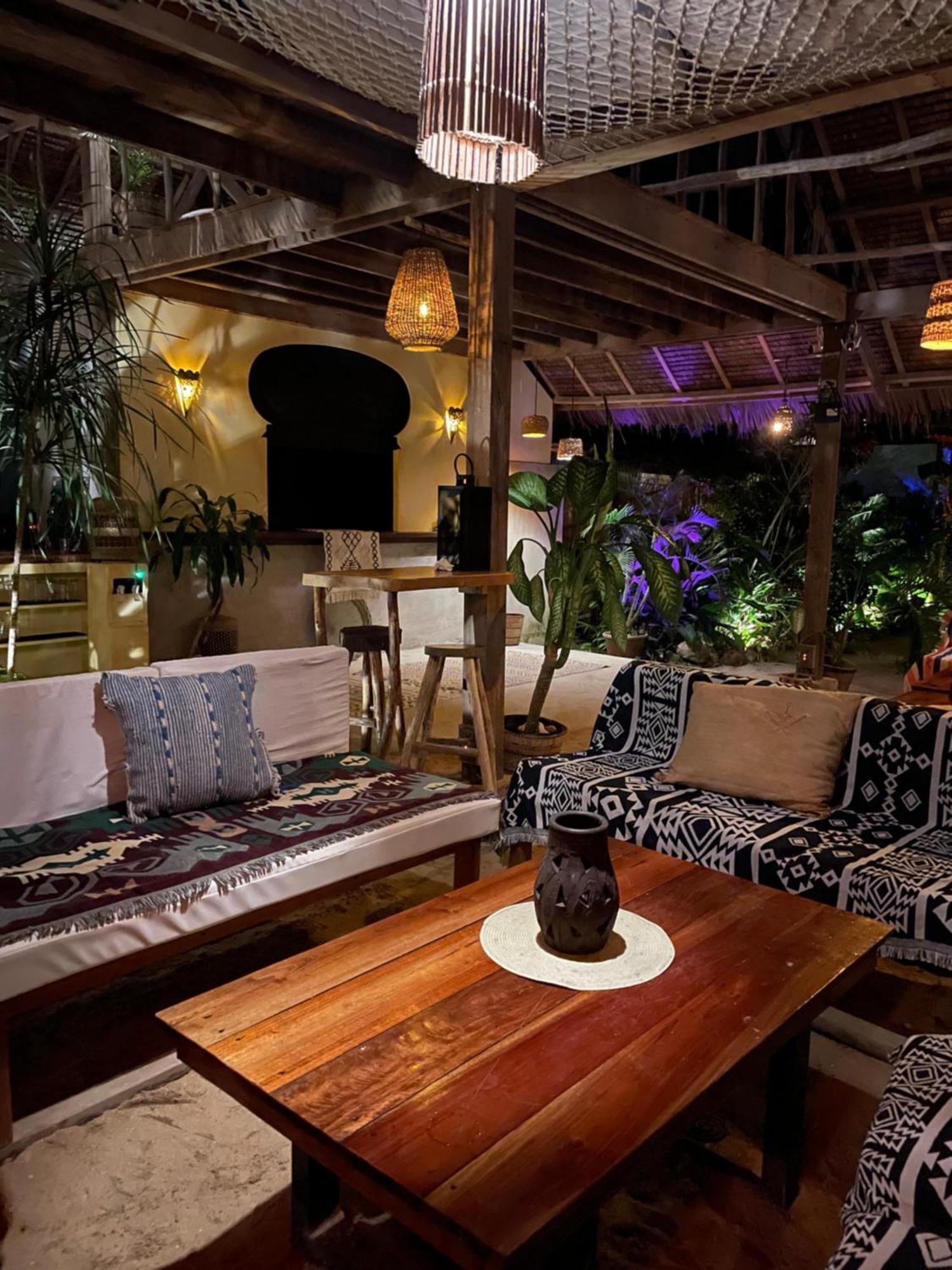 Отель La Boheme Boutique Glamping Генерал-Луна Экстерьер фото