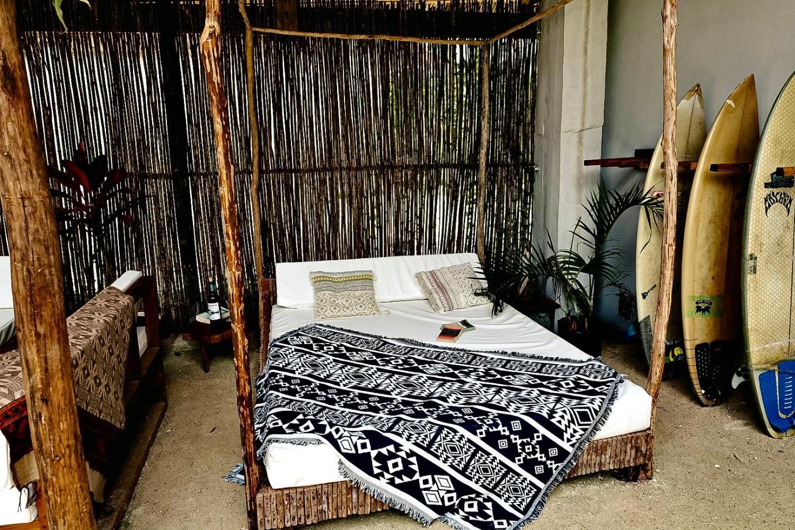 Отель La Boheme Boutique Glamping Генерал-Луна Экстерьер фото
