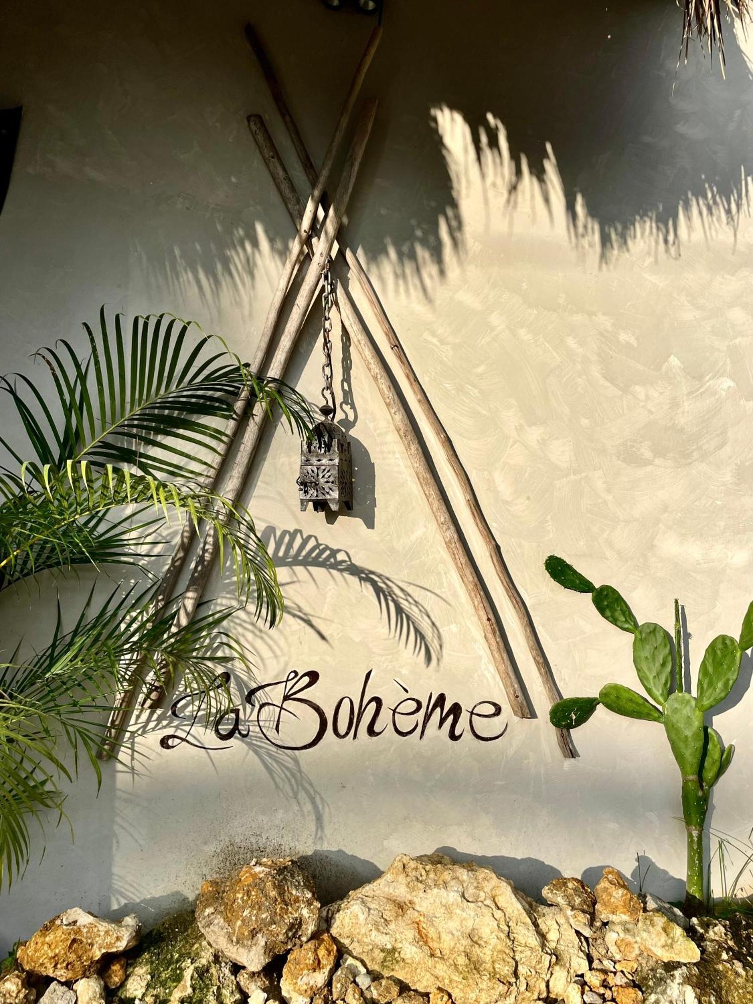 Отель La Boheme Boutique Glamping Генерал-Луна Экстерьер фото